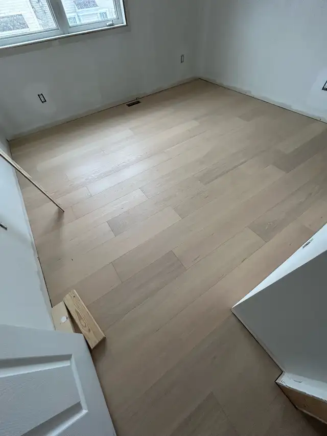experienced flooring installer - Photo 3