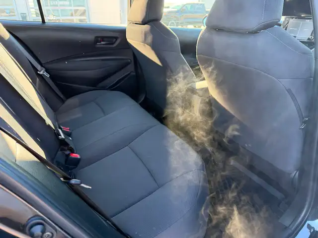 2022 Toyota Corolla LE VERY NICE CAR - Photo 11