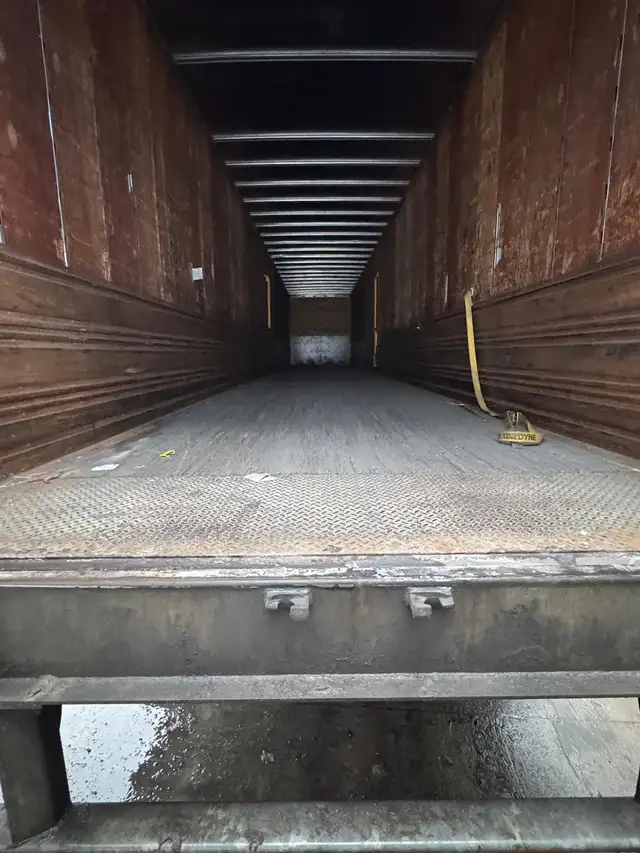 53’ Semi Dryvan Trailer is for sale - Photo 7