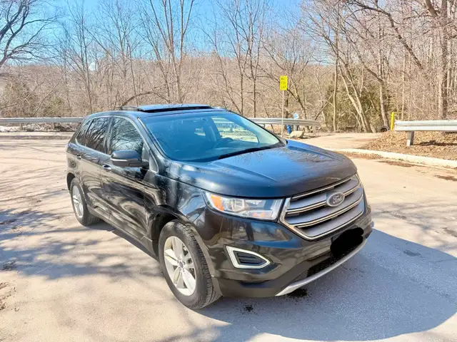 2016 Ford Edge SEL AWD Fully Loaded - Photo 2