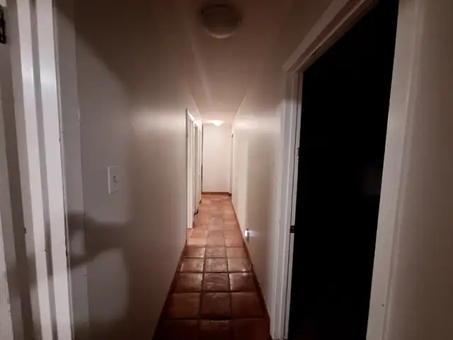 One Room for rent in Waterloo (Nothing Included, Girl Only) - Photo 10