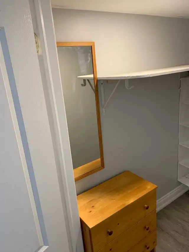 1 Bedroom 1 Bathroom - For Rent - Photo 4