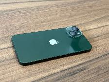 USED IPHONE 13 128 GB A VENDRE/FOR SALE! Vert Alpin/Alpine Green