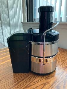 Juicer - Photo 2