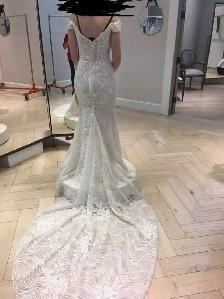 Wedding Dress Size 8 fits , Size 6 - Photo 3