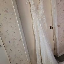 Wedding Dress Size 8 fits , Size 6 - Photo 4