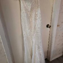 Wedding Dress Size 8 fits , Size 6 - Photo 6