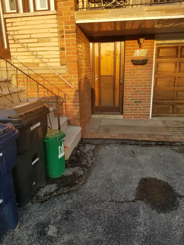 2 Bedroom Basement Apartment(Downsview Park) - Photo 8