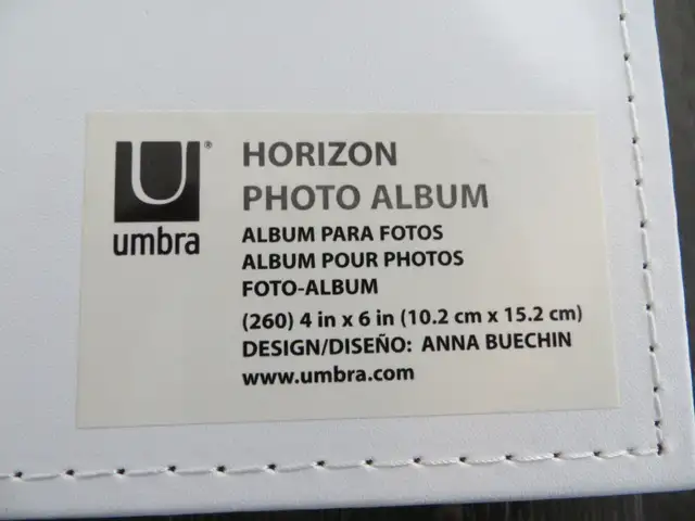 For Sale: Umbra Photo Album - Photo 3