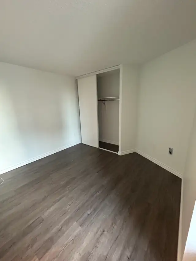 One Free Month - 1 Bedroom Apartment Available - North York - Photo 5