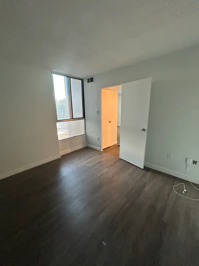 One Free Month - 1 Bedroom Apartment Available - North York - Photo 6