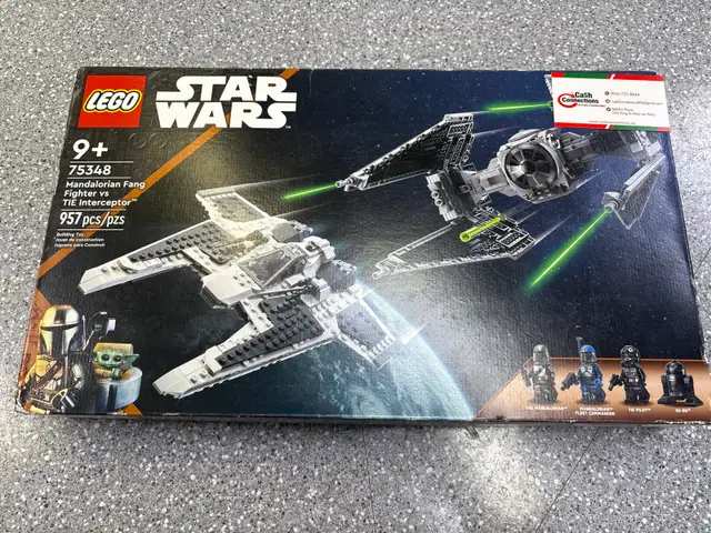 LEGO 75348 Mandalorian Fang Fighter vs TIE Interceptor
