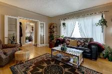 Large 2-BR main floor suite in Richmond SW Close to DT - Photo 2