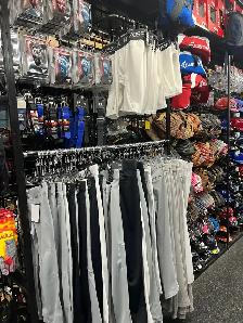 Baseball Softball Gloves, Bats, Helmets, Cleats and more - Photo 3