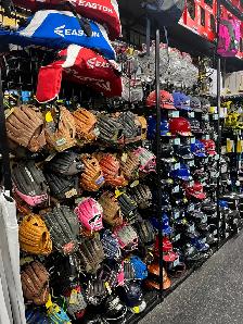 Baseball Softball Gloves, Bats, Helmets, Cleats and more - Photo 4