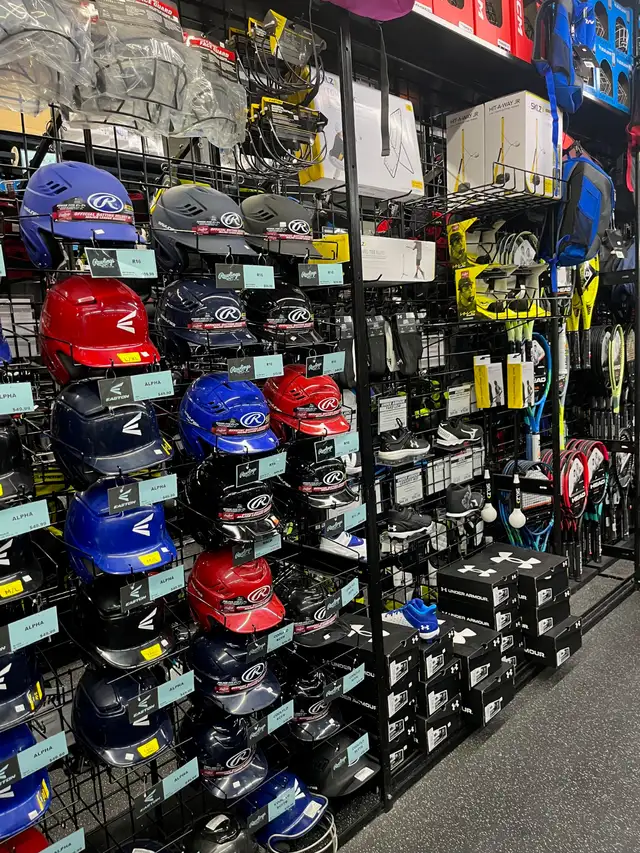 Baseball Softball Gloves, Bats, Helmets, Cleats and more - Photo 5