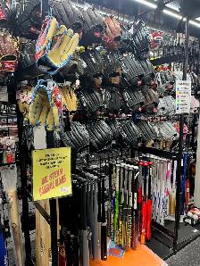 Baseball Softball Gloves, Bats, Helmets, Cleats and more - Photo 7
