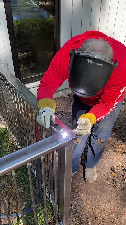 mobile welder and contractors - Photo 2