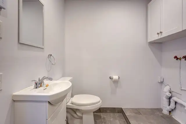 3 1/2 rénové à neuf St-Eustache - Libre maintenant - TOUT INCLUS - Photo 6