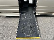 2013 Dodge Grand Caravan SXT WHEELCHAIR ACCESSIBLE VAN-WARRANTY - Photo 3