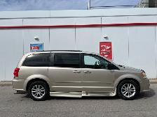 2013 Dodge Grand Caravan SXT WHEELCHAIR ACCESSIBLE VAN-WARRANTY - Photo 9