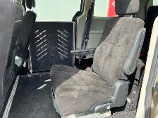 2013 Dodge Grand Caravan SXT WHEELCHAIR ACCESSIBLE VAN-WARRANTY - Photo 15