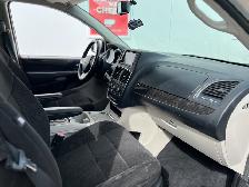 2013 Dodge Grand Caravan SXT WHEELCHAIR ACCESSIBLE VAN-WARRANTY - Photo 19