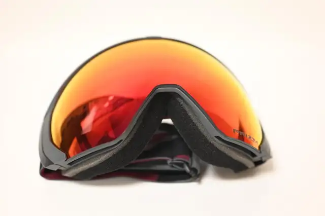 Oakley Ski Goggles XL Grenache Grey Camo Prizm USED Good conditi - Photo 5