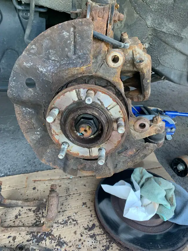 Mobile car mechanic/oil changes