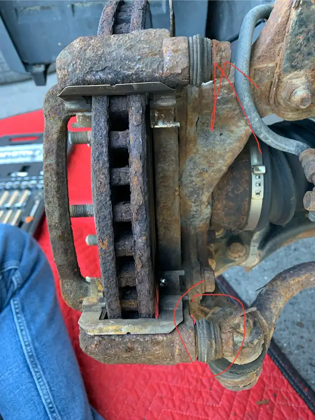 Mobile car mechanic/oil changes - Photo 3