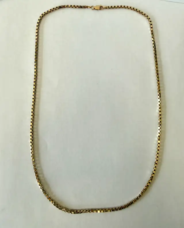10K Gold Box Chain~22'