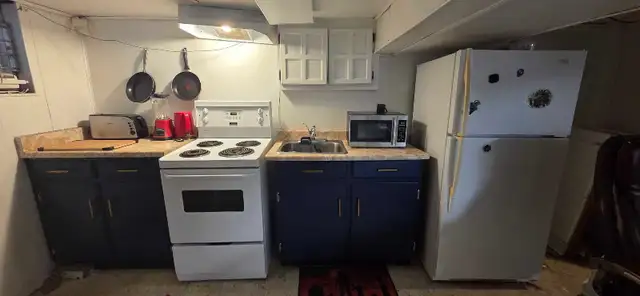 Basement bachelor apartment. - Photo 4