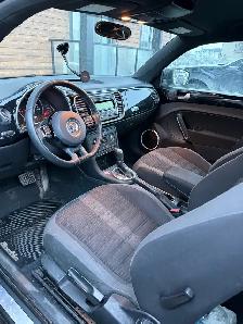 2012 Volkswagen Beetle Sport - Photo 8