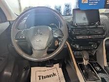 2022 Mitsubishi Eclipse Cross ES S-AWC GREAT GAS MILEAGE! - Photo 10