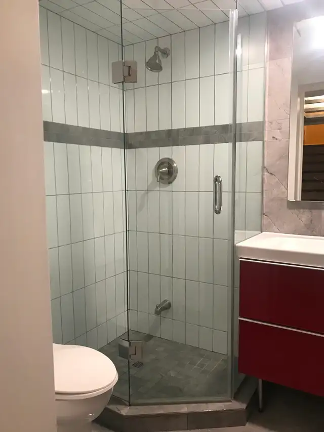 Basement for rent Rutherford/Bathurst - Photo 2