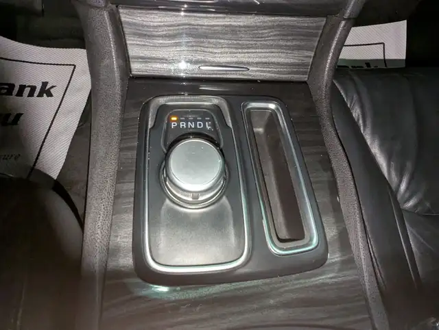 2017 Chrysler 300 TOURING WITH LEATHER/SUNROOF! - Photo 15