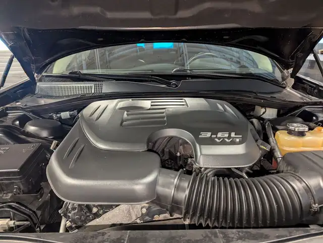 2017 Chrysler 300 TOURING WITH LEATHER/SUNROOF! - Photo 16