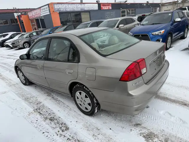 2005 Honda Civic Sdn SE - Photo 4