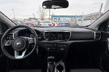 2022 Kia Sportage AWD  LX -  No Accident - Photo 17