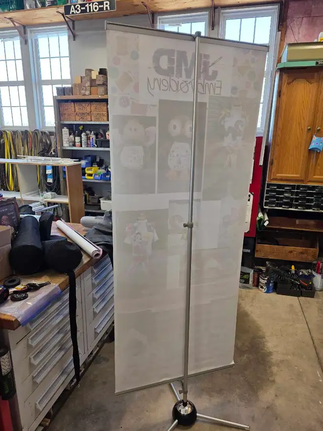 Retractable banner stands - Photo 2