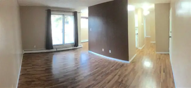 Very Nice Spacious Mainfloor 2BDRM Unit In Sweetgrass - Photo 4