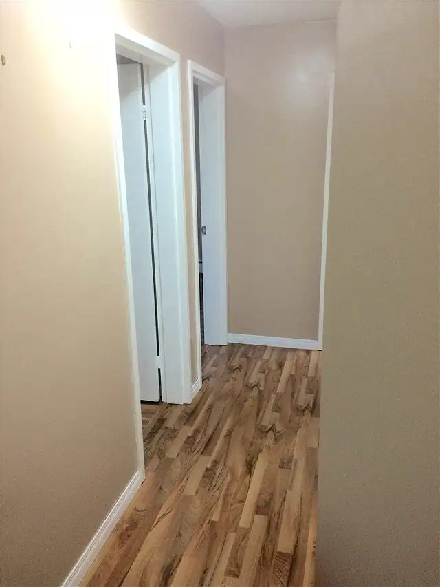 Very Nice Spacious Mainfloor 2BDRM Unit In Sweetgrass - Photo 7