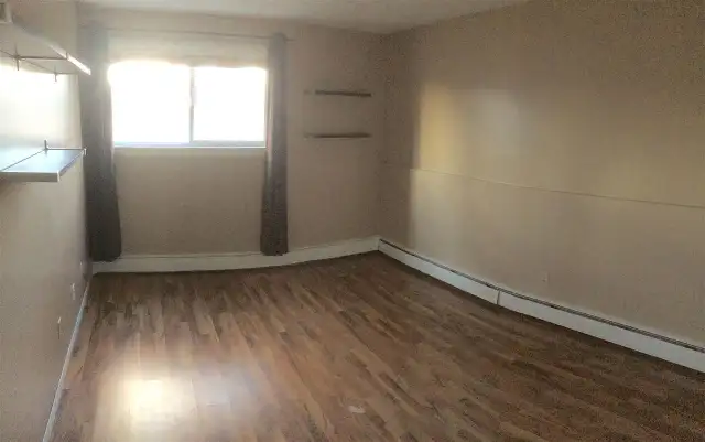 Very Nice Spacious Mainfloor 2BDRM Unit In Sweetgrass - Photo 8