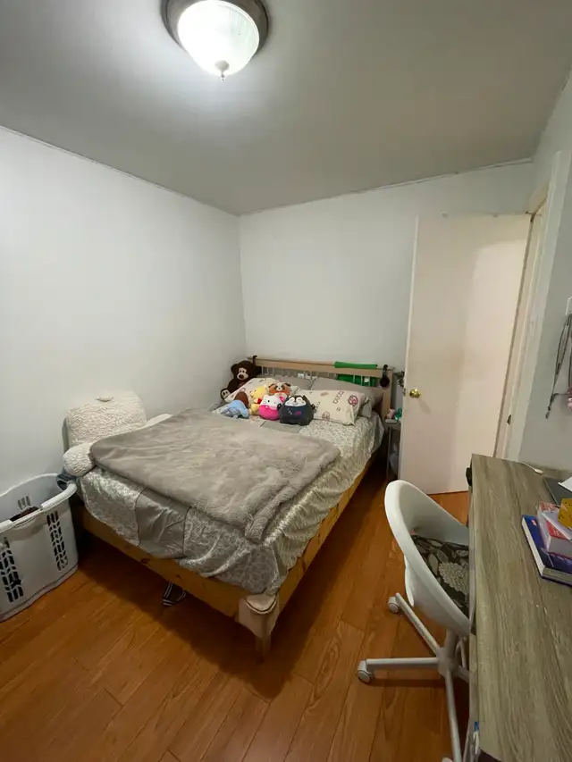 Grand 4 1/2 à louer sur Souart à CDN (demi sous-sol) - Photo 7