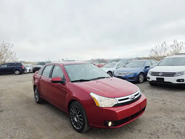 2009 Ford Focus SES Leather Heated Seats Automatic Transmission - Photo 3