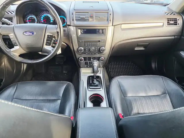 2011 Ford Fusion SPORT AWD V6 Backup Camera Sunroof Leather Seat - Photo 14