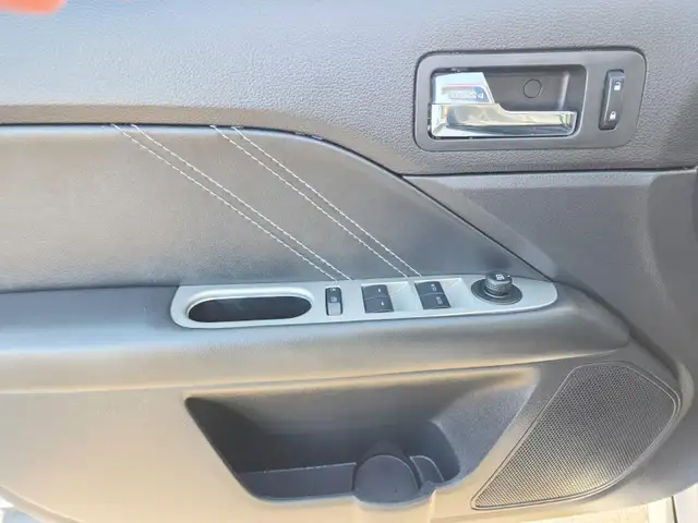 2011 Ford Fusion SPORT AWD V6 Backup Camera Sunroof Leather Seat - Photo 17