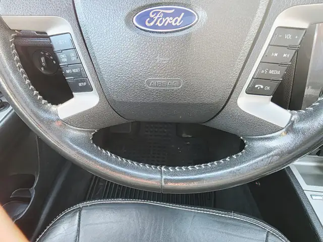 2011 Ford Fusion SPORT AWD V6 Backup Camera Sunroof Leather Seat - Photo 18