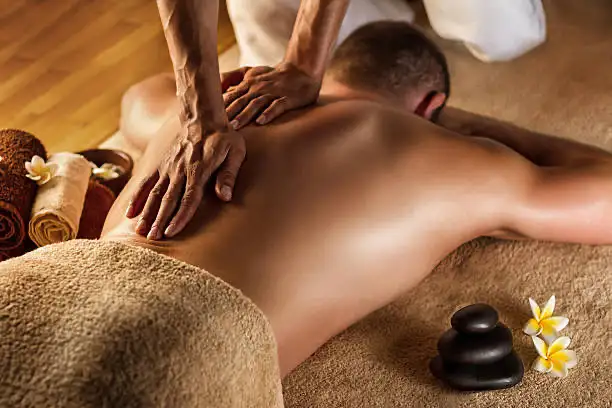 massage spa hiring - Photo 2
