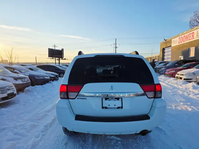 2011 Mitsubishi Endeavor AWD V6 Remote Starter Winter Tires - Photo 5